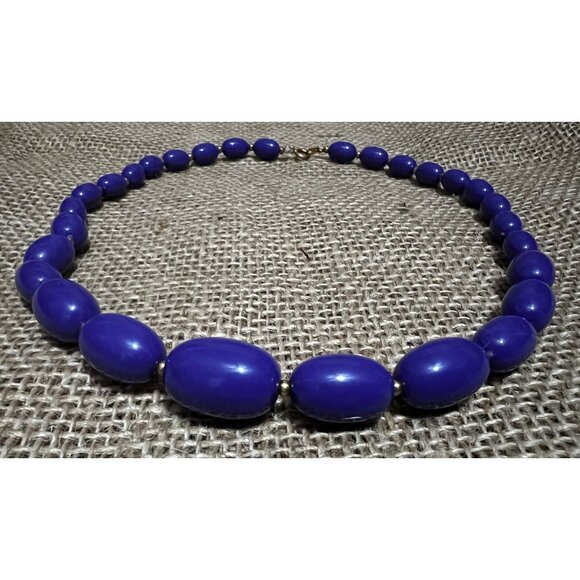 Vintage Purple Beaded Necklace with Clasp Eighties Costume Jewelry - Picture 10 of 10